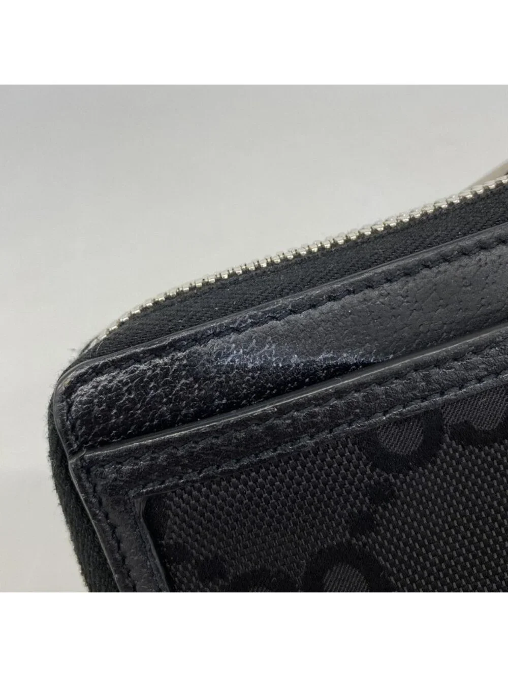★SOLD★ Gucci Wallet Jumbo GG Canvas Black Silver - Picture 6 of 9